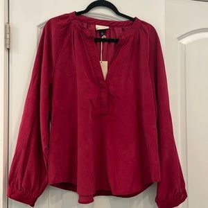 Universal Threads corduroy blouse for women. Deep pink/red color. Size XXL NWT